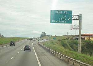 Rodovia Castelo Branco em Carapicuíba